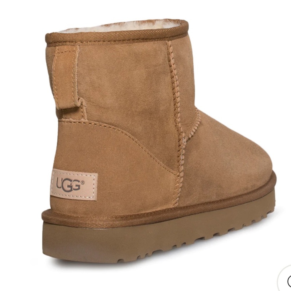 Mini Uggs Chestnut